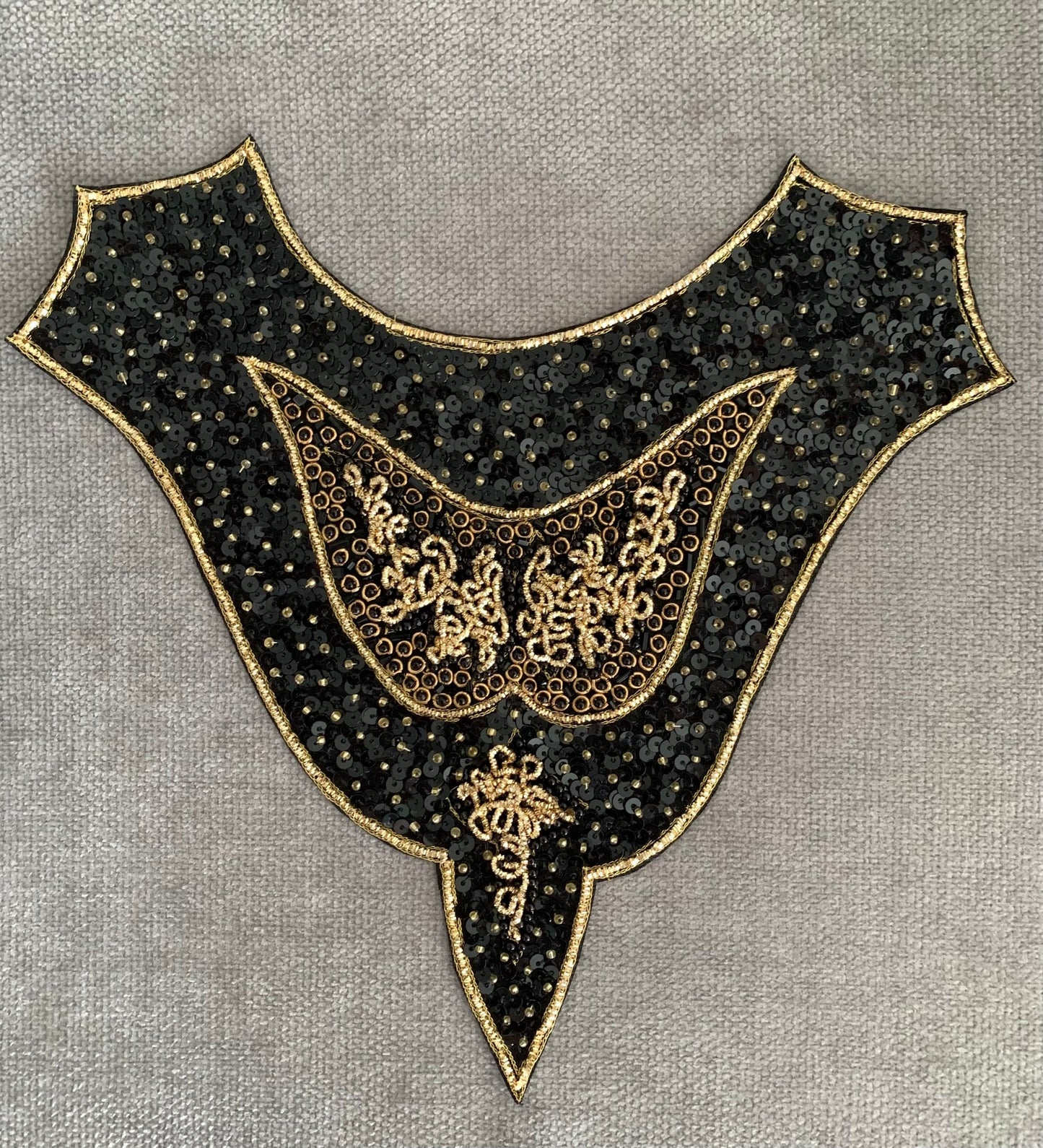 Beaded applique