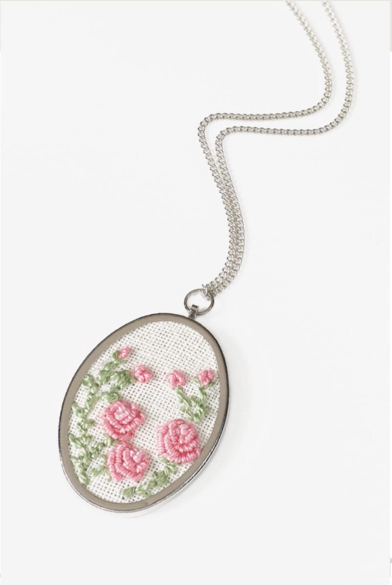 DMC oval embroidery pendant kit - THREADS INCLUDED FREE