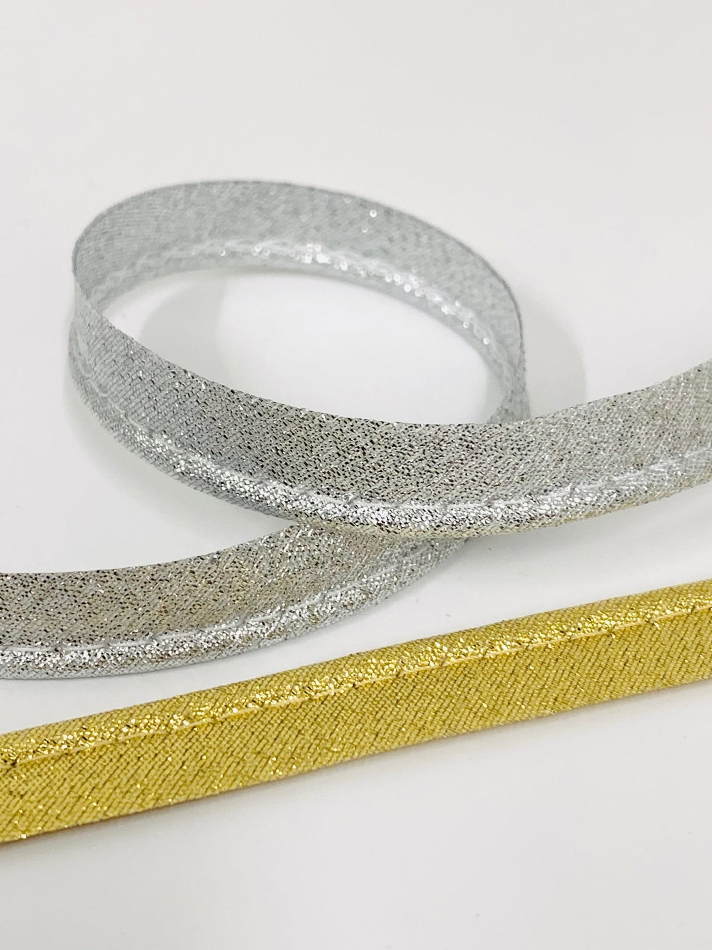Metallic Insertion Piping, 9mm, Gold/Silver