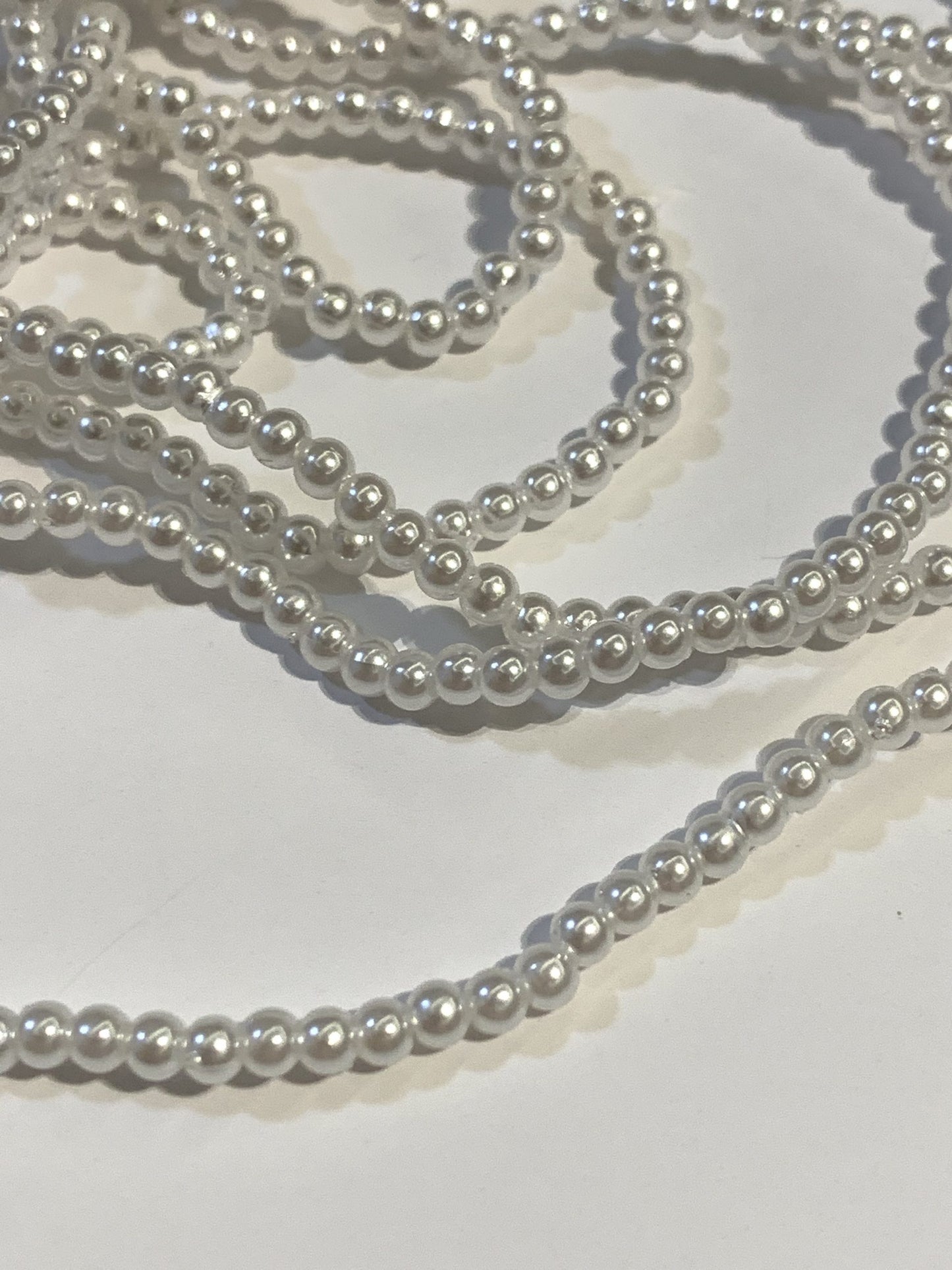 Round pearls, 8 sizes