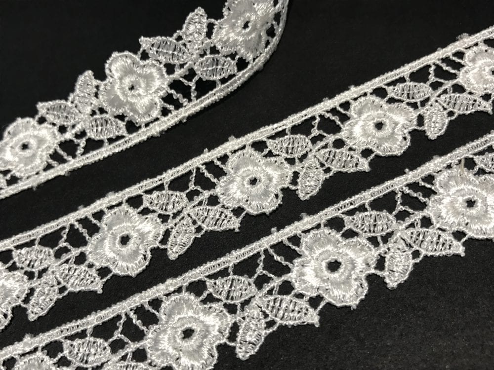 Lace trim 18mm