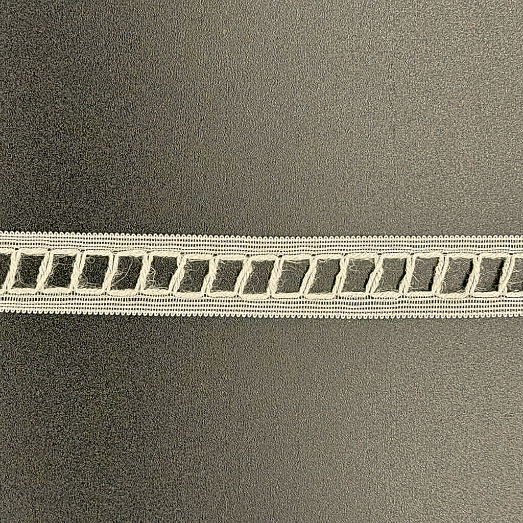 Raschel Lace, 15mm, Ivory, Discontinued