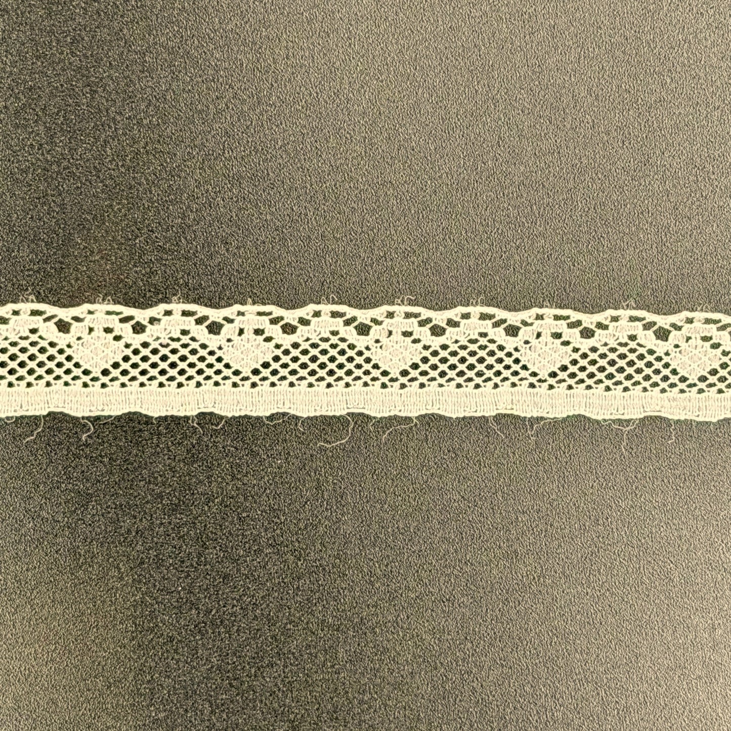 Raschel Lace, 12mm, Ivory, Discontinued