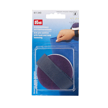 Arm pin cushion with hook and loop fastening