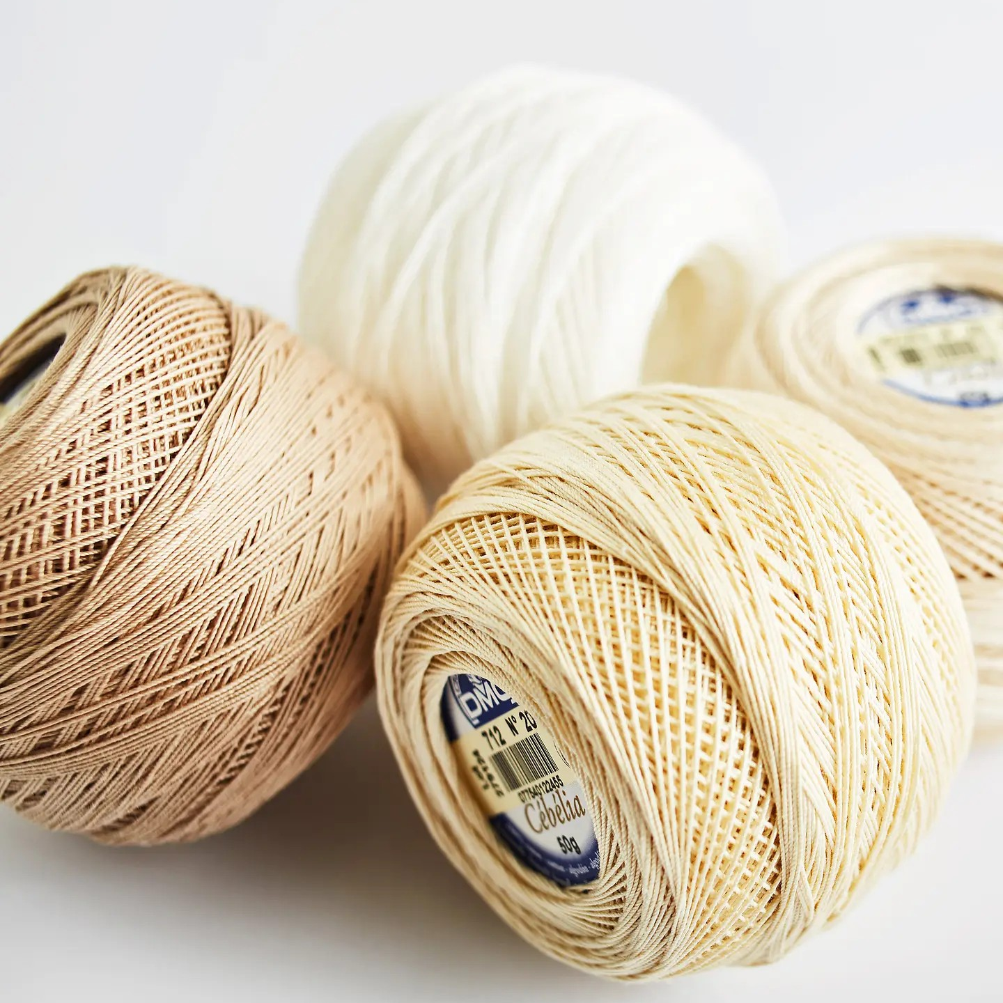 DMC Cébélia, 4 sizes, 3 colours