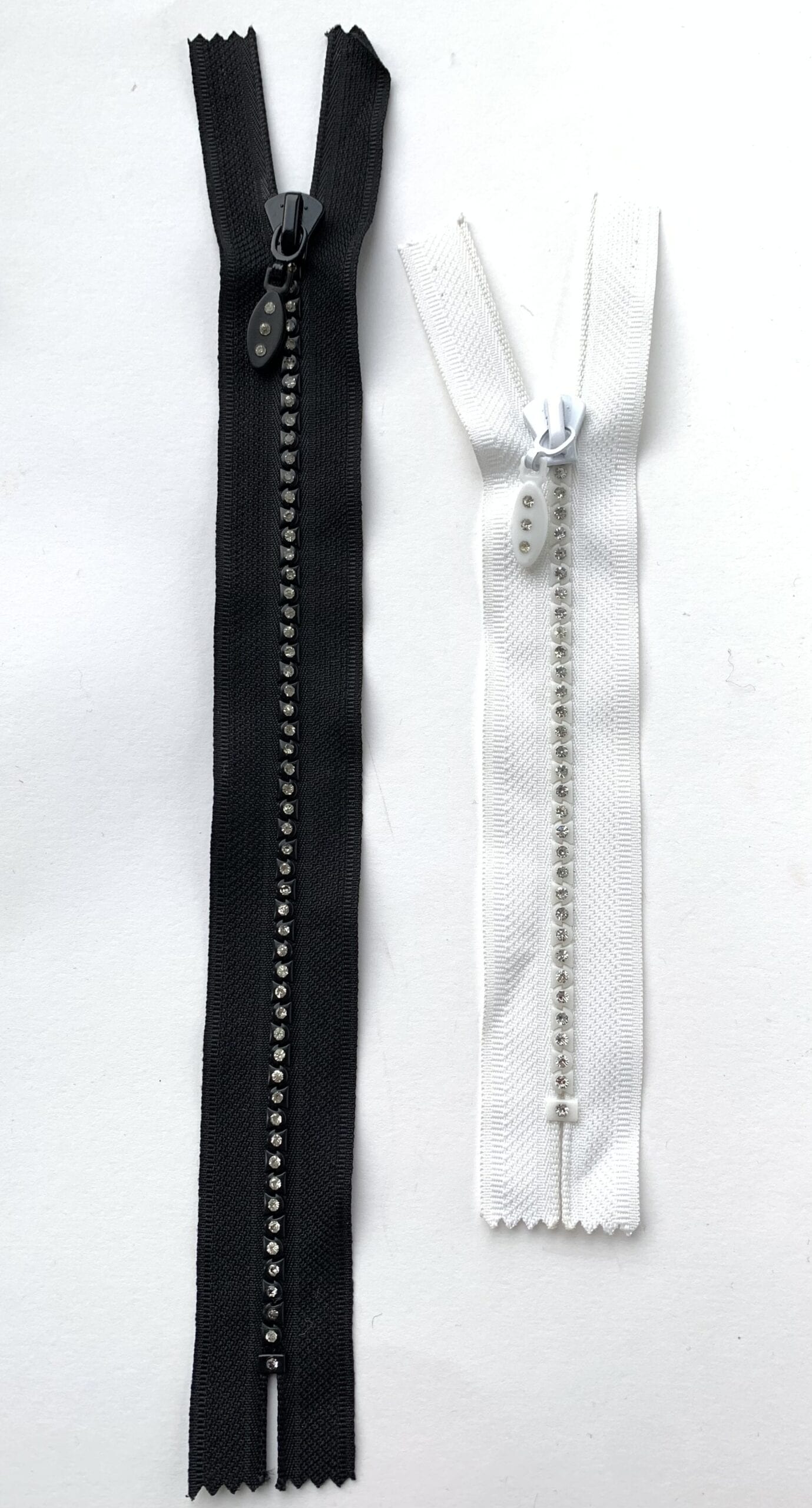 Diamante closed end zippers n.4