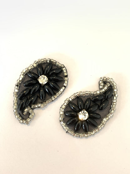 Beaded motif, 2 variants