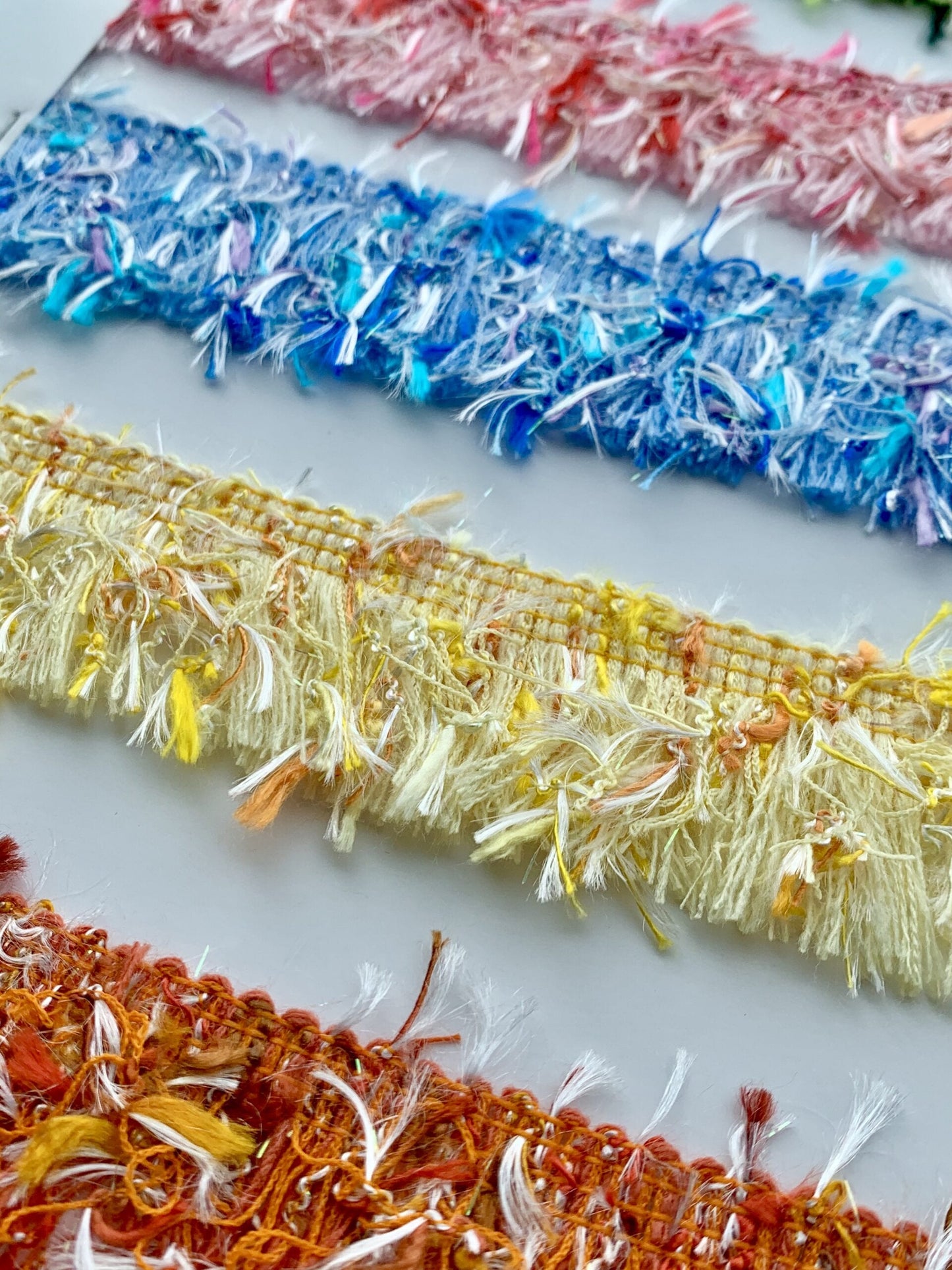 Multicolour Fringe 35mm