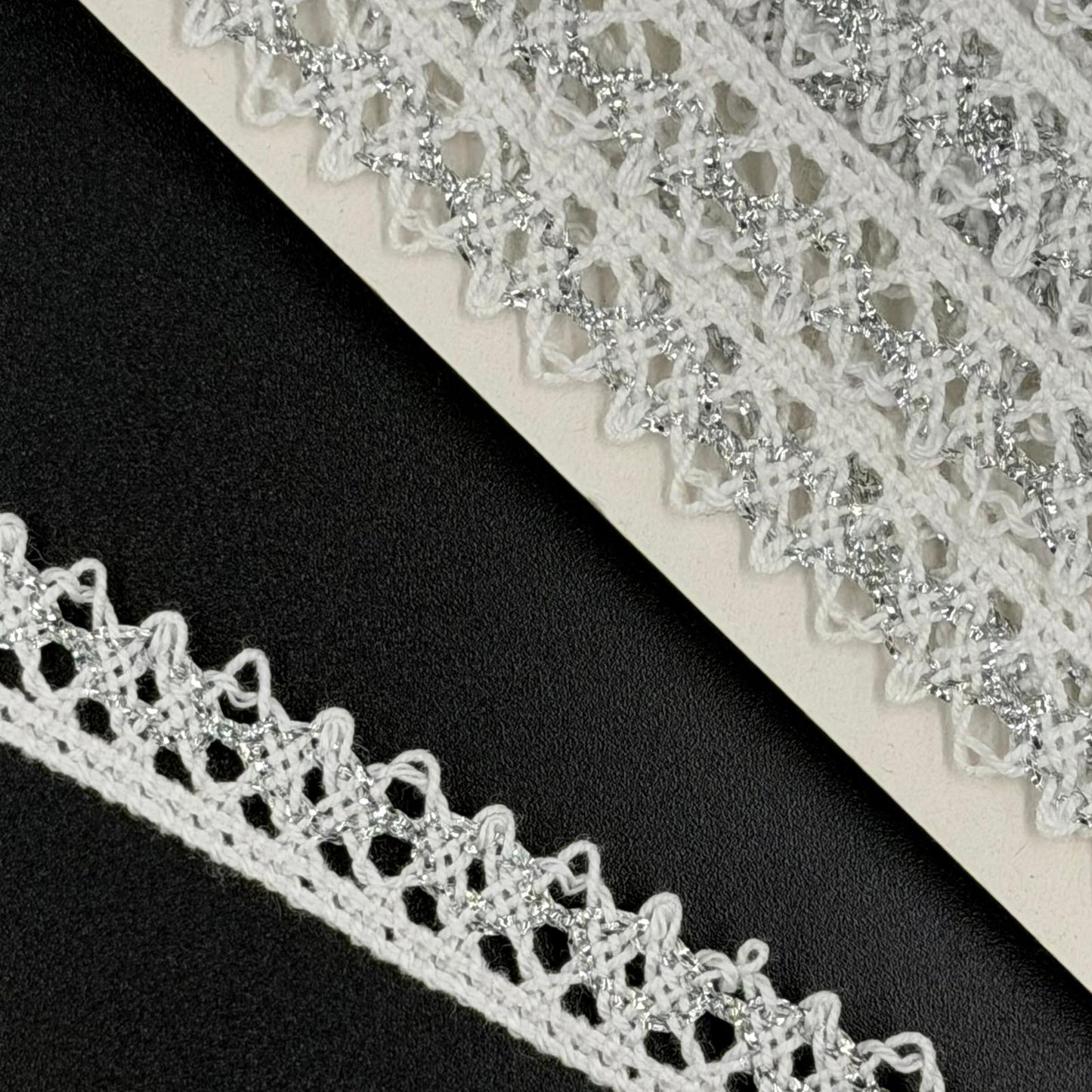 Lamé Lace, 14mm, Silver/White, Discontinued