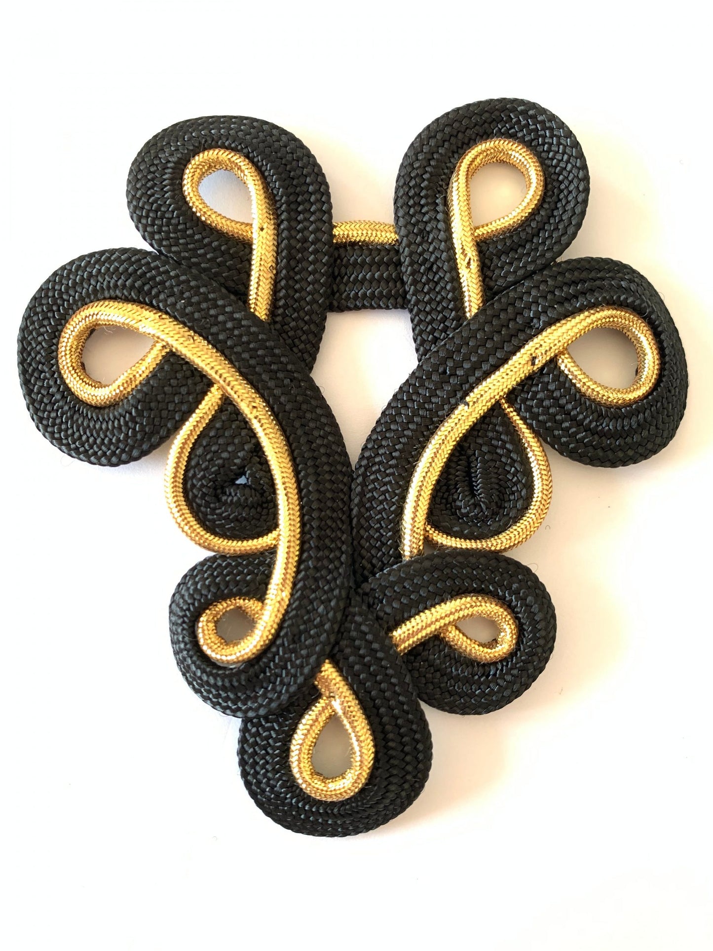 Rayon and metallic gold motif