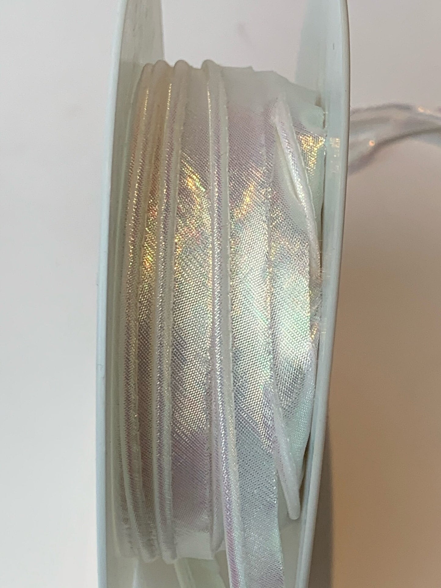 Iridescent insertion cord piping