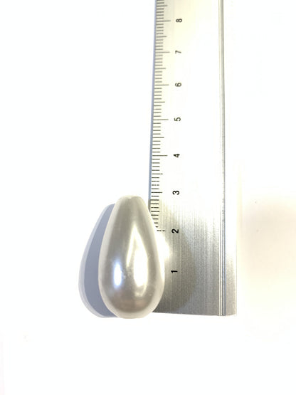 Teardrop Pearls, 2 sizes